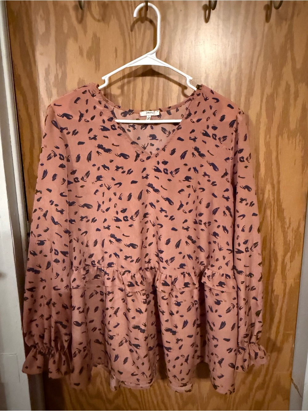 JODIFL Dusty Rose Printed Peplum Long-Sleeve Blouse
